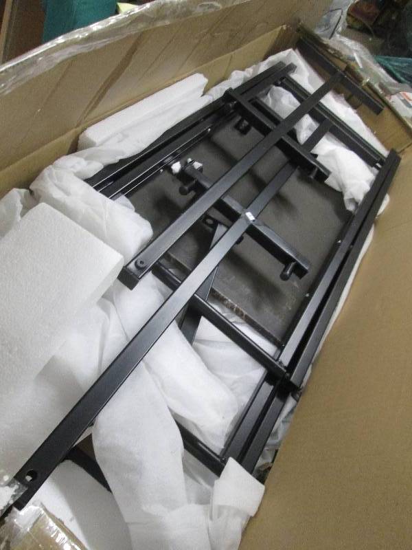 lot 83 image: 5-Piece White Faux Marble Tray Tabl...