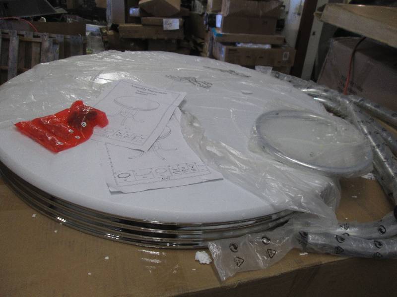 lot 126 image: Retro Dining Table out of box Retai...