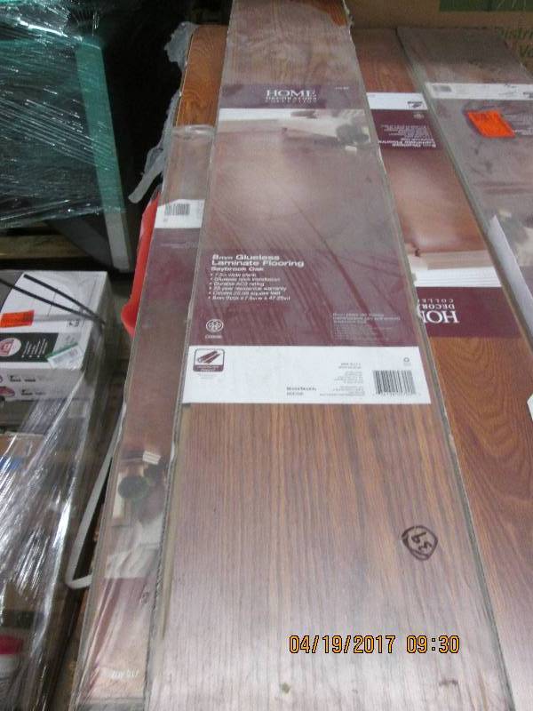lot 9 image: 4 packages of home decorators colle...