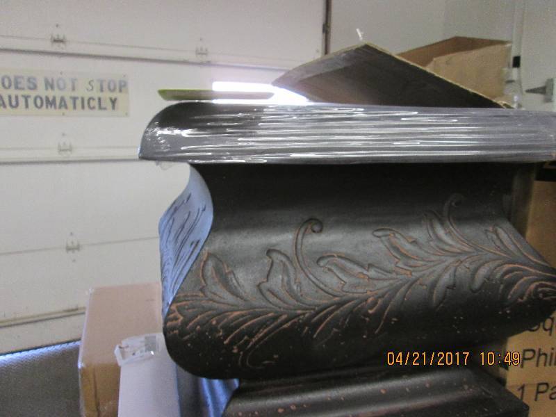 lot 105 image: 21.25 square bombe planter new ...