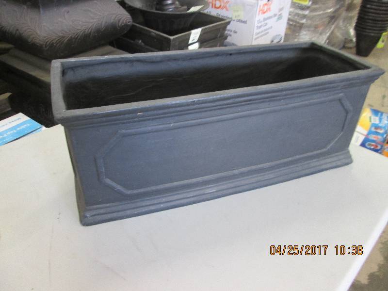 lot 154 image: 24 fiberglass  planter ...