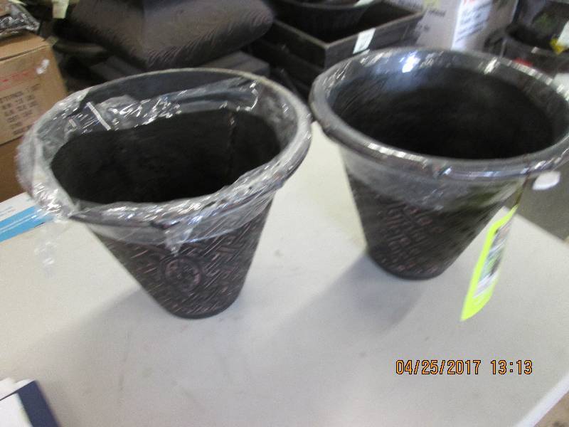 lot 188 image: 2 new 14.25 lattice flower pots ...