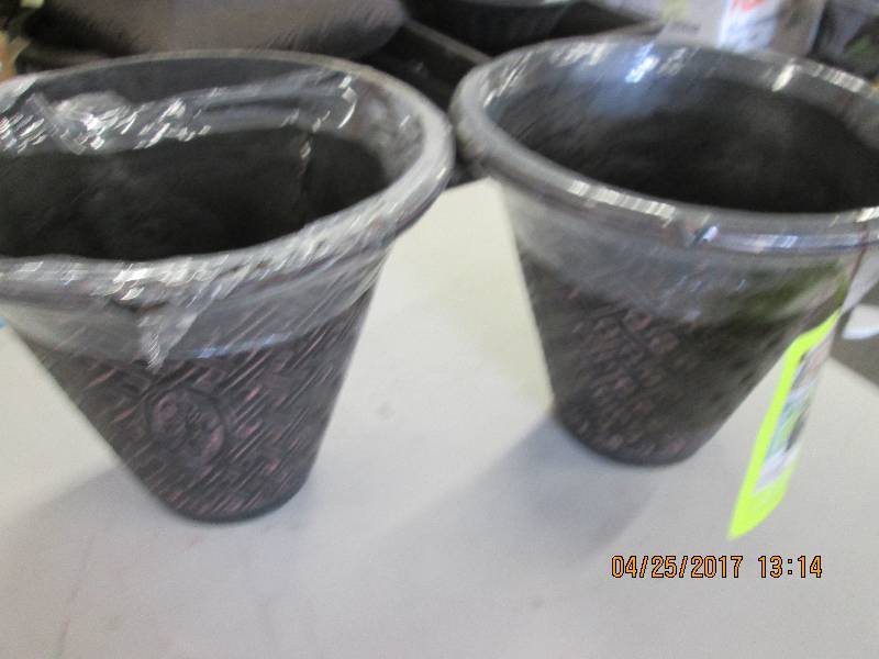 lot 191 image: 2 new 14.25 lattice flower pots ...