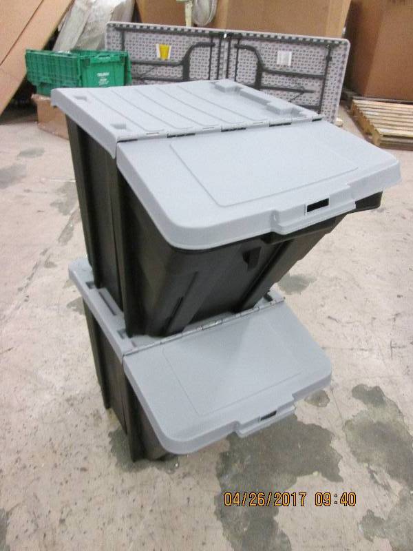 lot 209 image: 2 new gsc 16 gallon stackable hoppe...