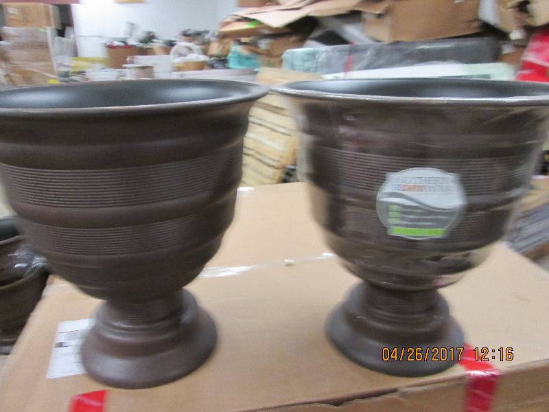 lot 242 image: 2 new 17 planters  made by souther...