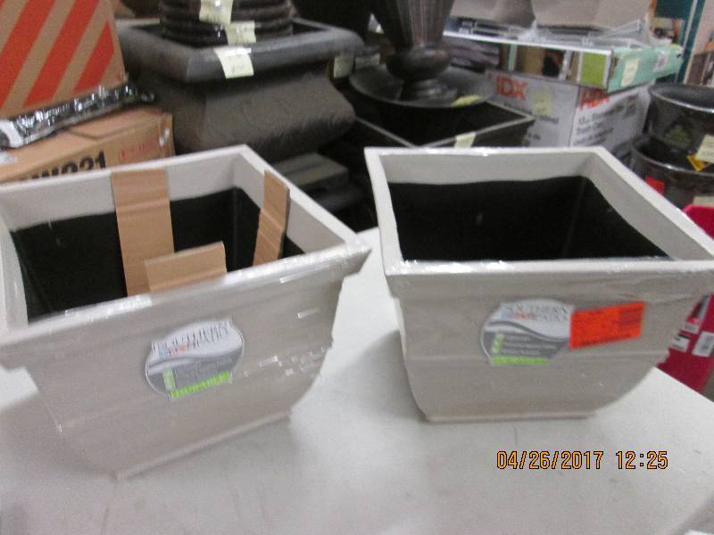 lot 248 image: 2 new 14 planters ...