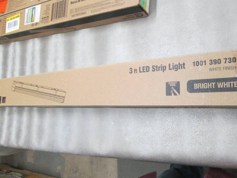 Commercial Electric 3 ft White LED ...