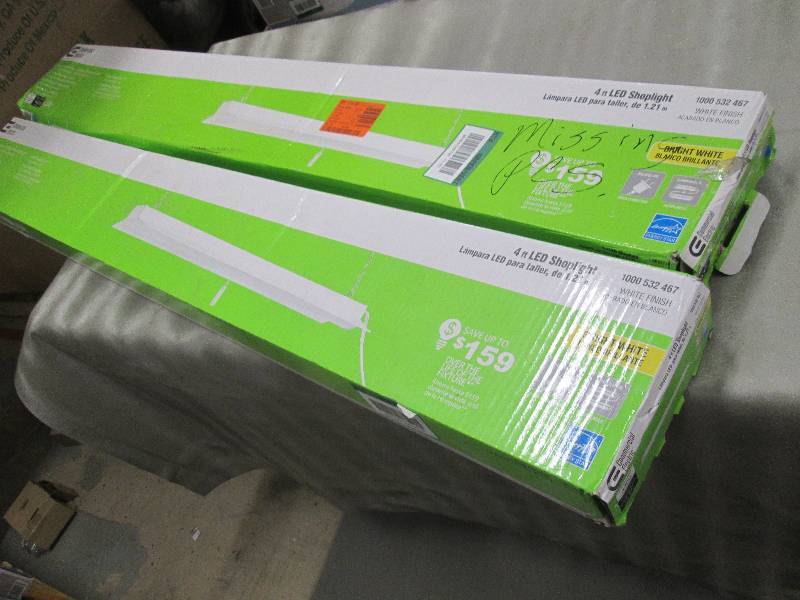 2 Commercial Electric 4 ft LED Whit...