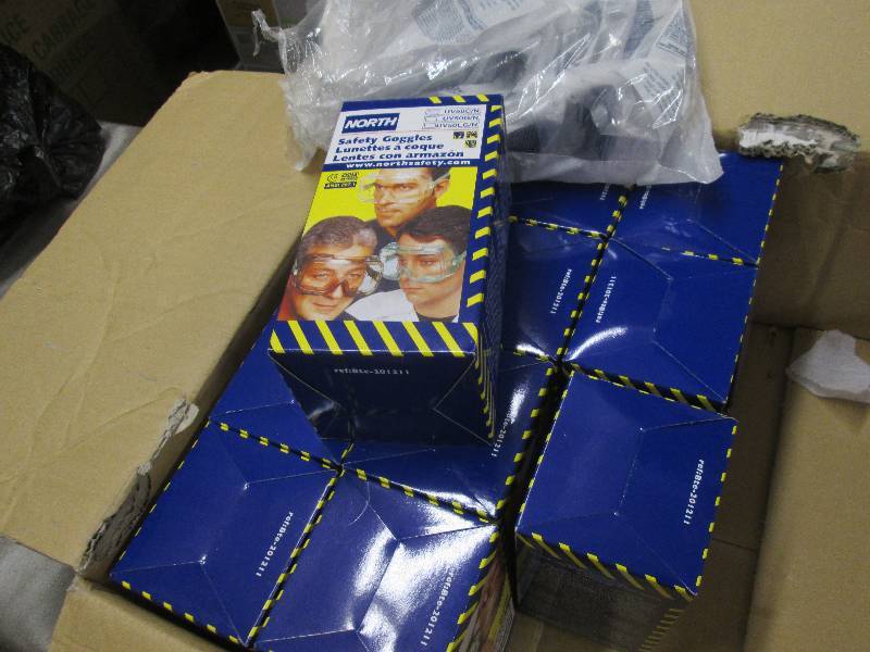 Lot of 12 Pr. North Safety Gloves, ...