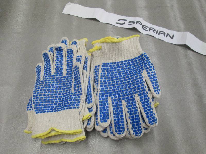 Lot of 12 Pr. Work Gloves...