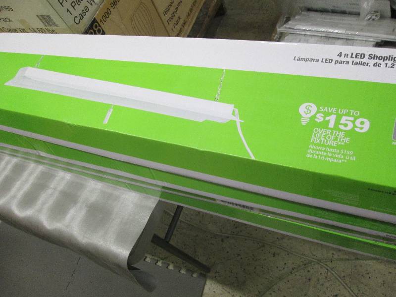 Lot of 4 Commercial Electric 4 ft ...
