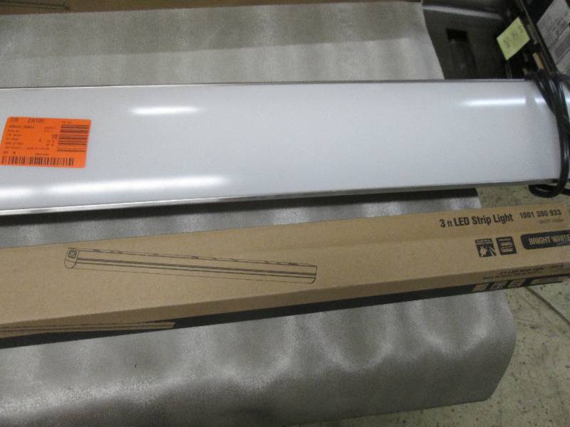 Lot of 2 Assorted Shop Lights...