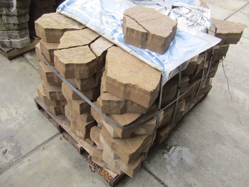 1 Pallet of Regular Arbel Gascony T...