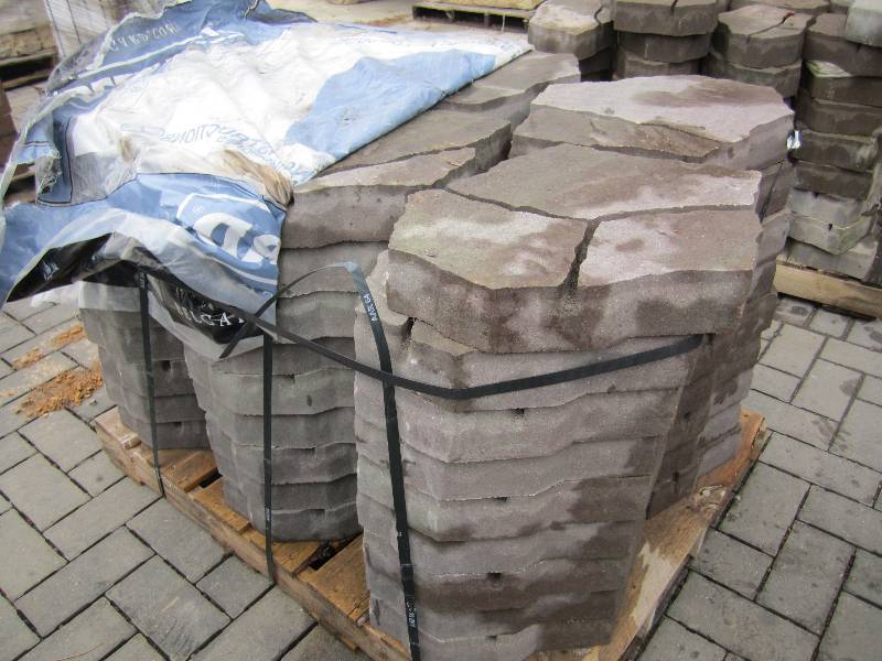 1 Pallet of Mega Arbel Brookstone S...