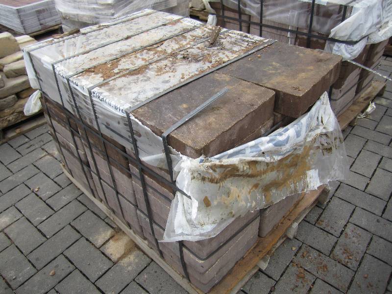 1 Pallet of Mega Bergerac Large Squ...