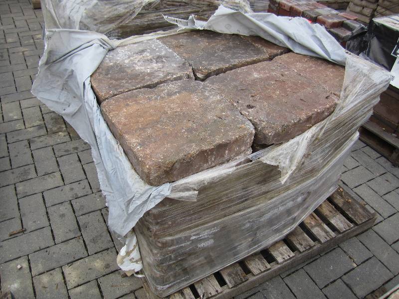1 Pallet of Mega Bergerac Large Squ...