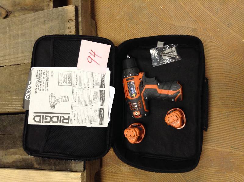 lot 94 image: Ridgid 12-Volt Lithium-Ion 38 in. Cordless 2-Speed Drill Kit