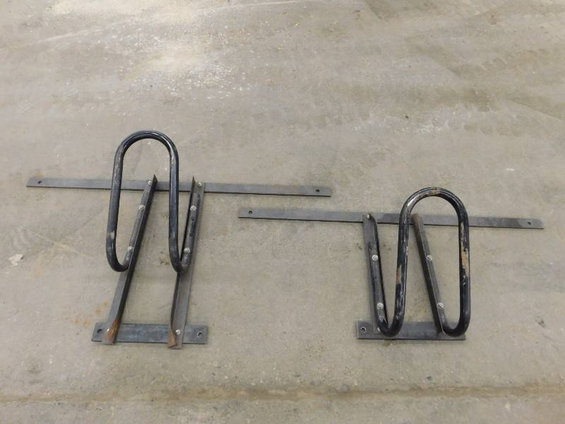 lot 64 image: Motorcycle Wheel Chocks