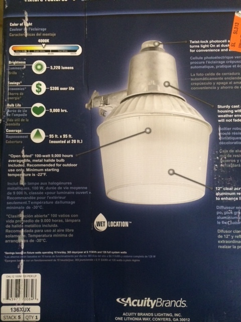 lot 70 image: Outdoor Security Light.