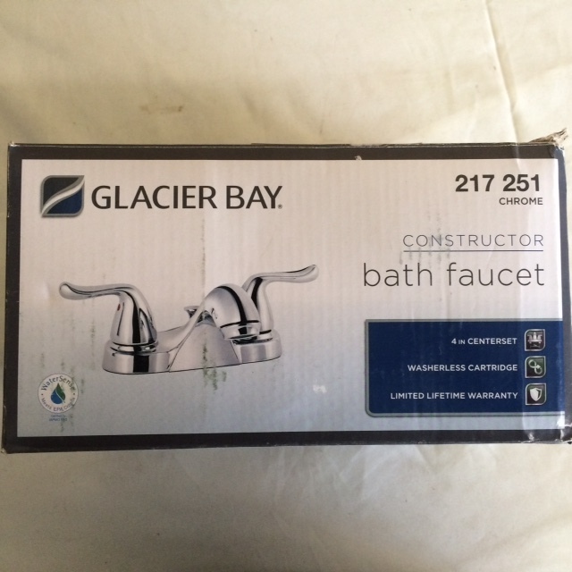 lot 30 image: Glacier Bay Bath Faucet, Constructor