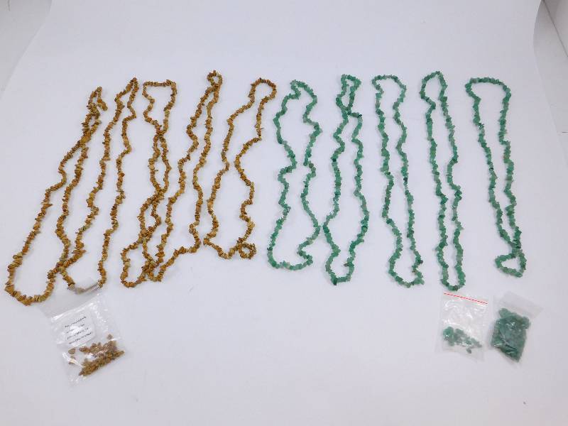 lot 35 image: Lot of Polished Gems for Jewelry Making