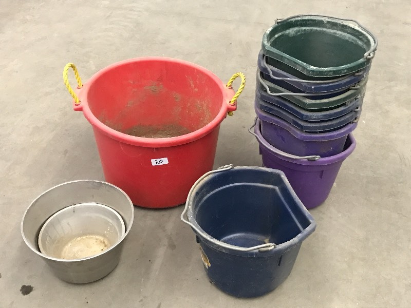 (11) Feed Buckets