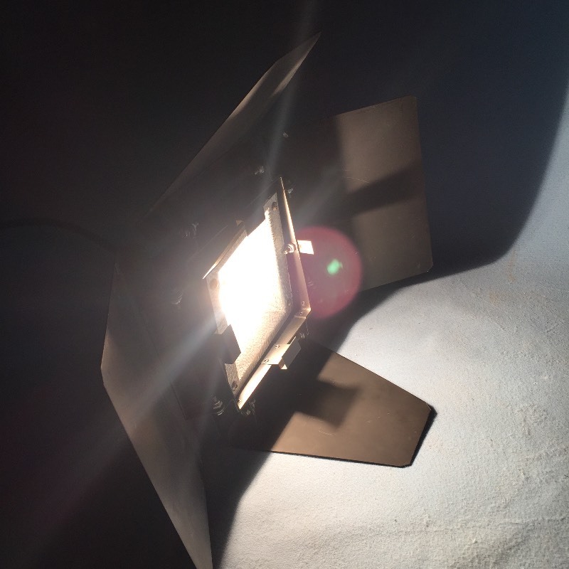 lot 11 image: Smith Victor Professional PhotographyVideo Lighting Unit with Barn Doors