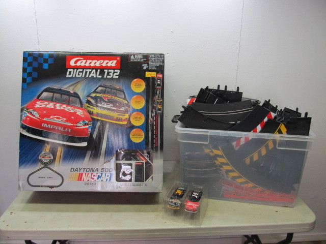 Carrera Digital 132 Slot Car Set w/Extra track | Little Canada Antiques  Collectibles & Tools Estate Auction | K-BID