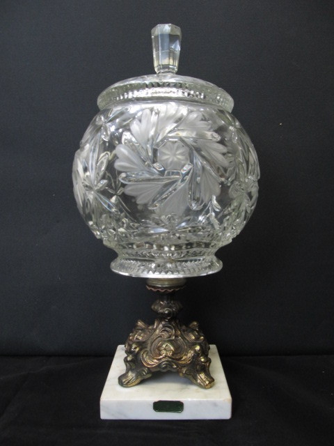 lot 69 image: 1950s Italian Marble Lidded Crystal Candy Dish