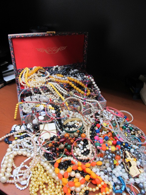 lot 80 image: Huge Estate Lot of Costume Jewelry
