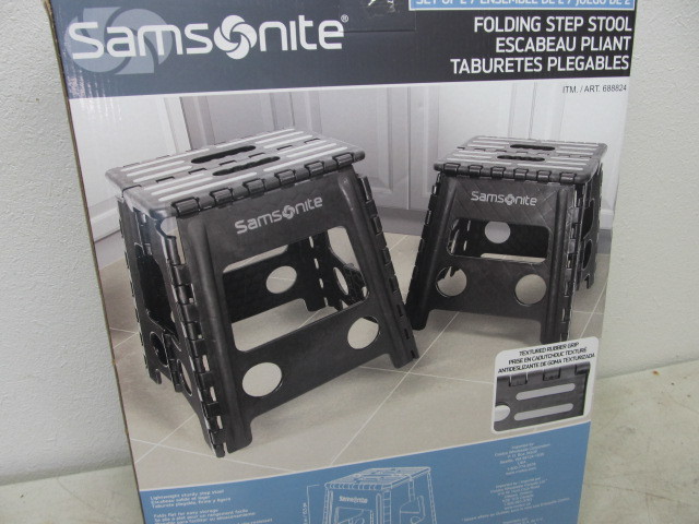 lot 98 image: NEW IN BOX Samsonite Folding Stools - Set of 2