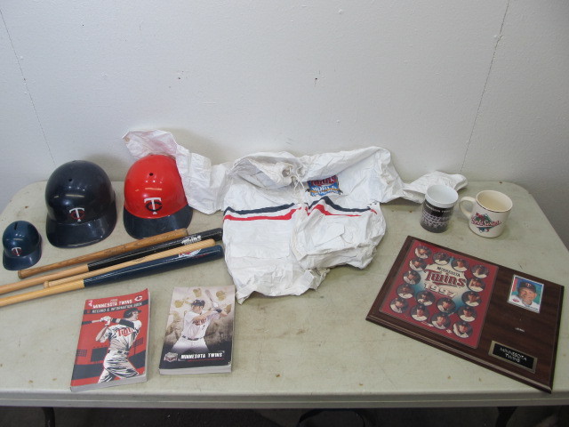 lot 109 image: Lot of MN Twins Memorabilia