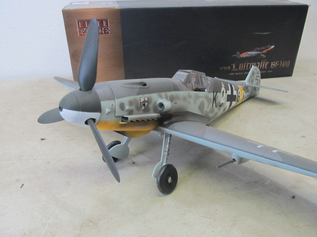 lot 117 image: Large Elite Force WW2 Luftwaffe Bf-109 Fighter Plane