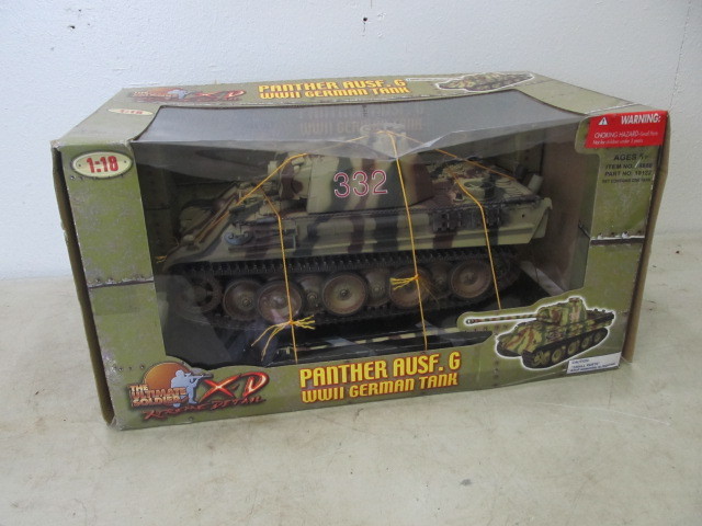 lot 119 image: NIB Large WW2 German Panther Tank