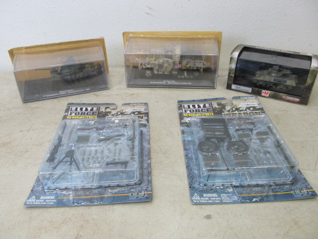 lot 129 image: 3 NIB WW2Military Diecast Vehicles &amp 2 Weapons Packs