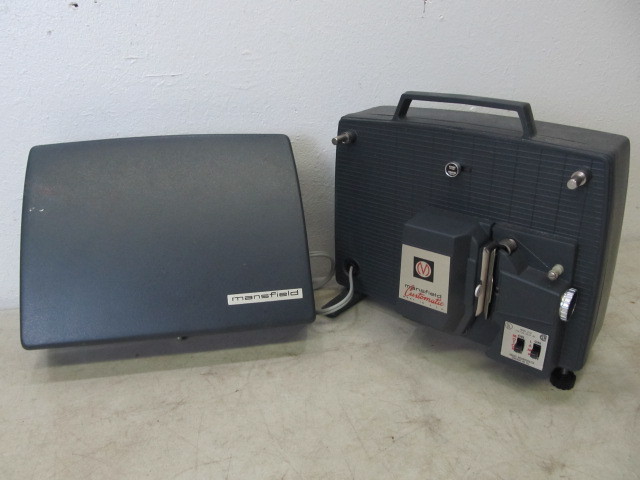 lot 156 image: Vintage Mansfield Customatic Projector