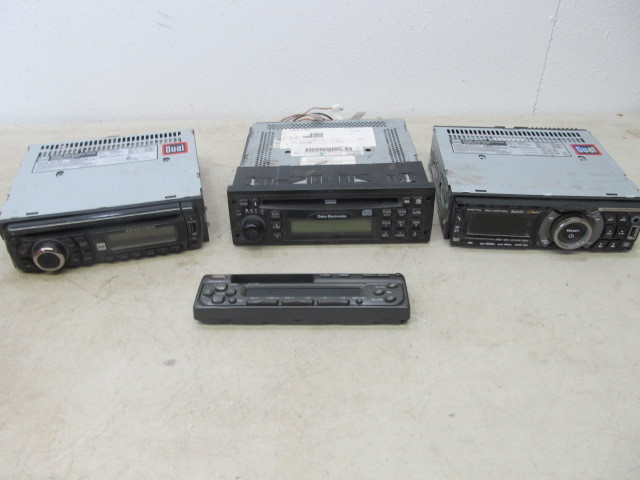 lot 102 image: Lot of Car Stereos