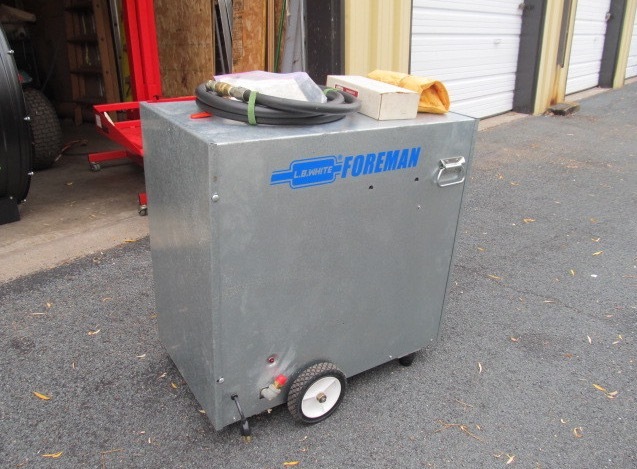 lot 2 image: NEW IN BOX L.B. White 170 Tent Heater