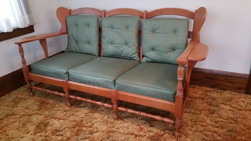 lot 11 image: Midcentury Modern Drop Arm Sofa