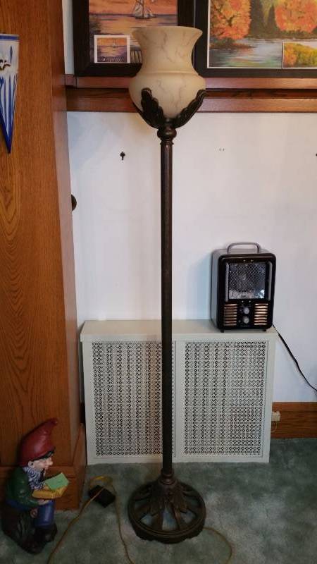 lot 29 image: Modern Antique Style Torchiere Floor Lamp