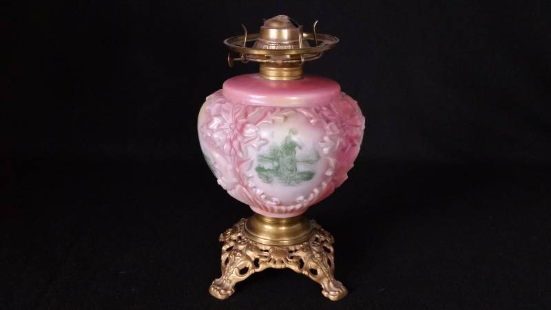 lot 34 image: Victorian Hurricane Kerosene Lamp on Brass