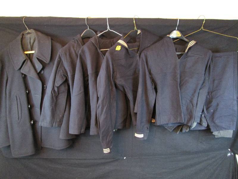 lot 162 image: WW2 Navy Uniforms Dress Blues