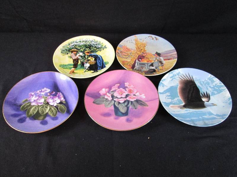 lot 188 image: Collector Plates
