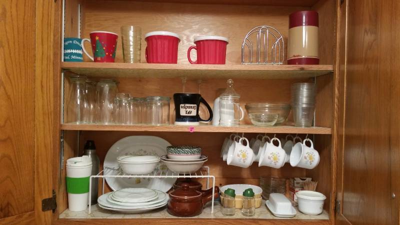 lot 144E image: Group of Corelle Dinnerware, Cups, Mugs, etc.