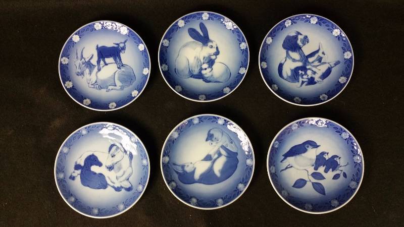 lot 203 image: Royal Copenhagen Plates Mother & Baby