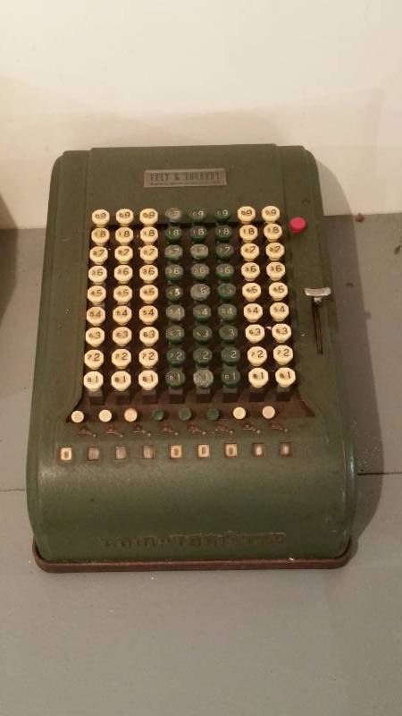 lot 239 image: Vintage Adding Machine