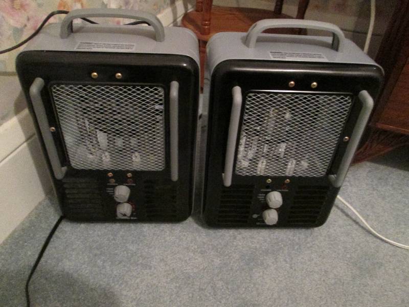 lot 254 image: Heaters Fans Humidifier