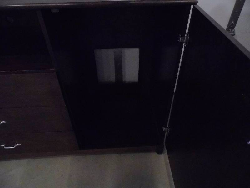 Dresser wCabinet - RIGHT