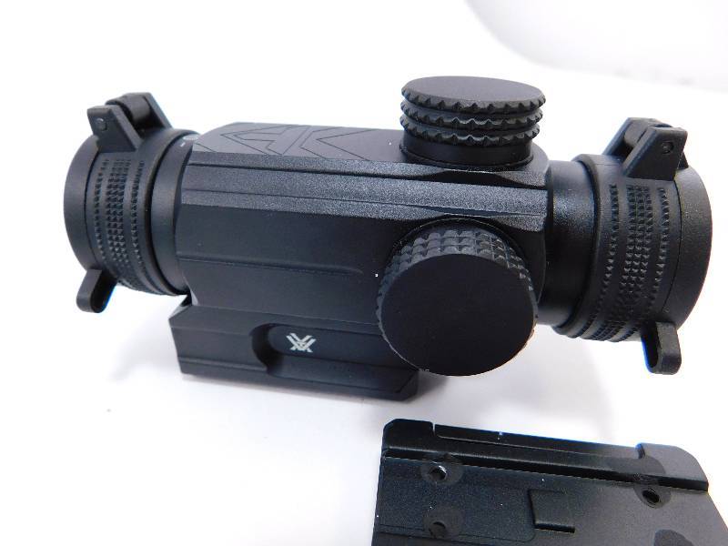 lot 4 image: Vortex Spitfire Prism 1X-AR Rifle Scope wIlluminated Reticle (Red or Green)