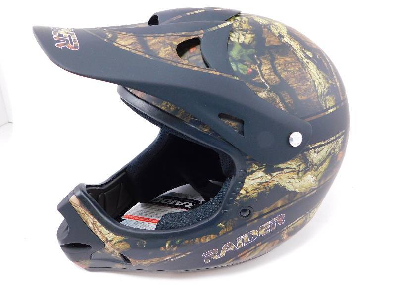 lot 24 image: Like New Raider Ambush MX Helmet Size L